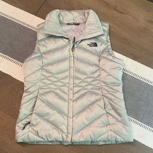 Women’s The North Face 550 Vest - Small